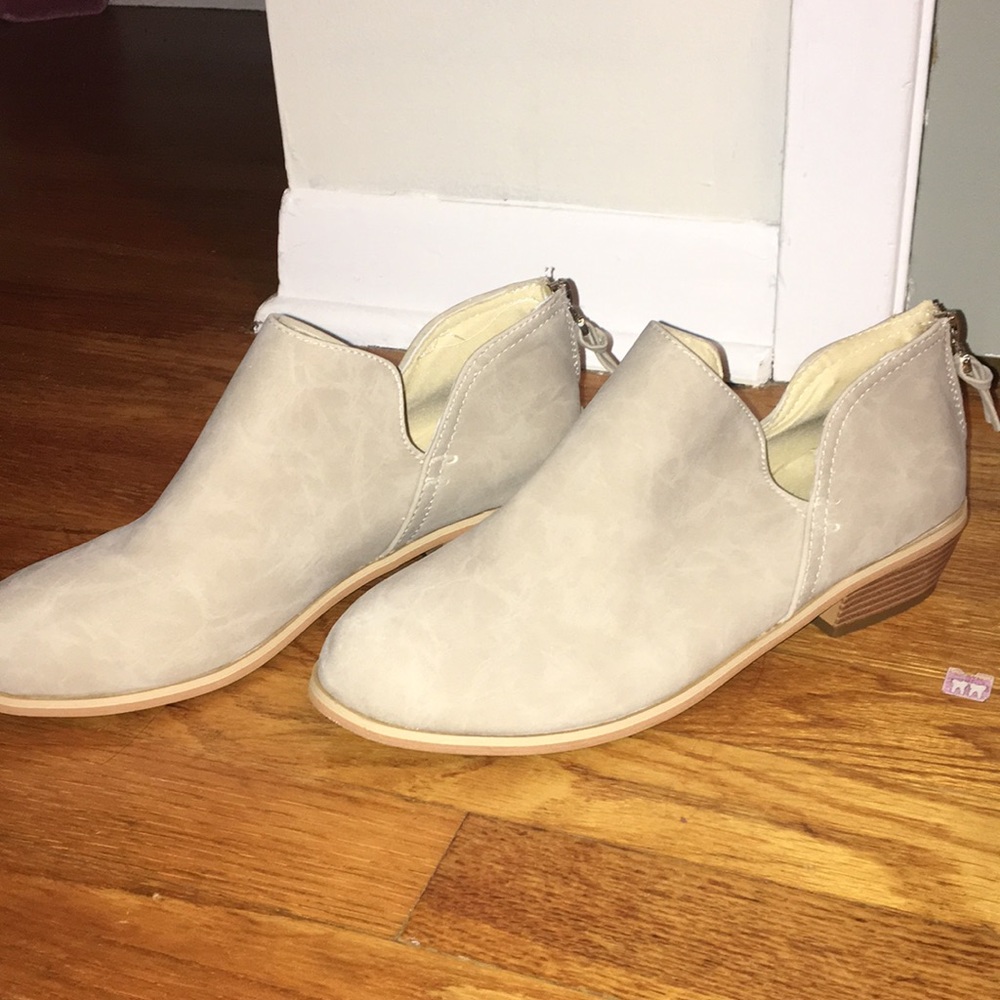 Off white angle boots!